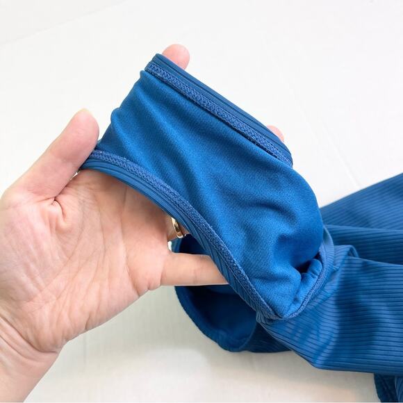 Tahiti One Piece Swimsuit Woman's size M Ribbed Texture Blue - Picture 6 of 8